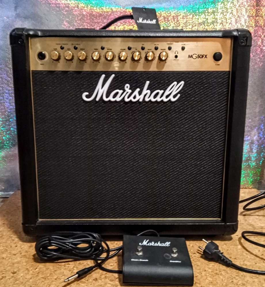 Kombo Marshall MG50FX (Prodáno)