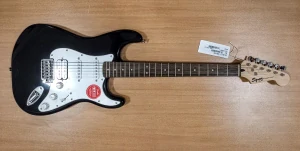 Squier by Fender Stratocaster (Prodáno)