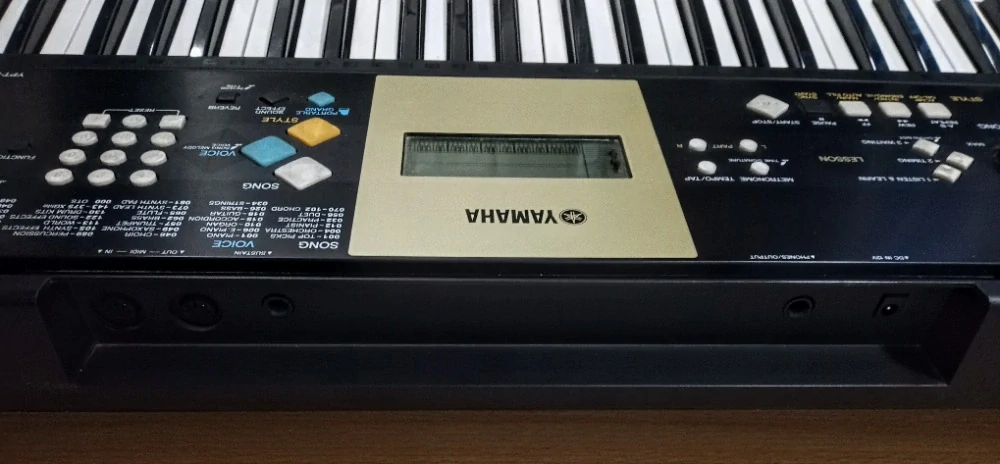Yamaha YPT 220 (Prodáno)
