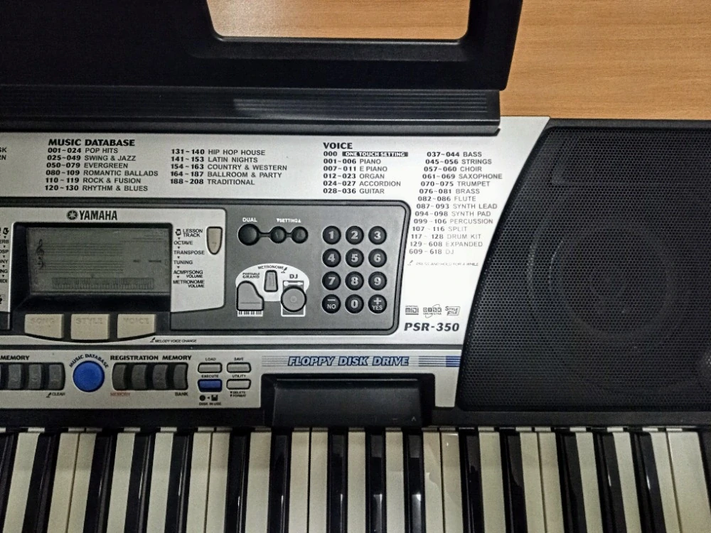Yamaha PSR-350 (Prodáno)
